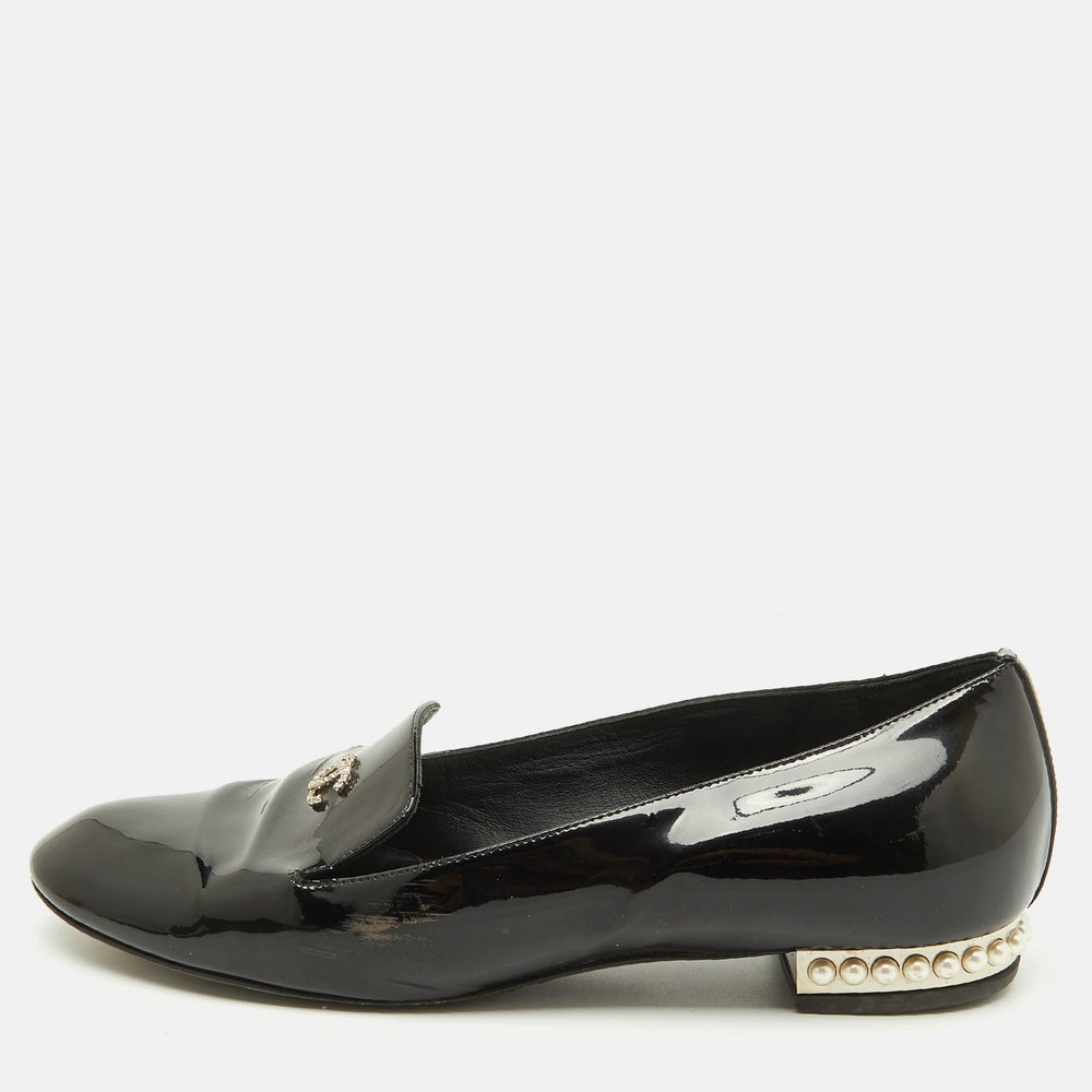Chanel Black Patent Leather CC Pearl Smoking Slippers Size 36.5