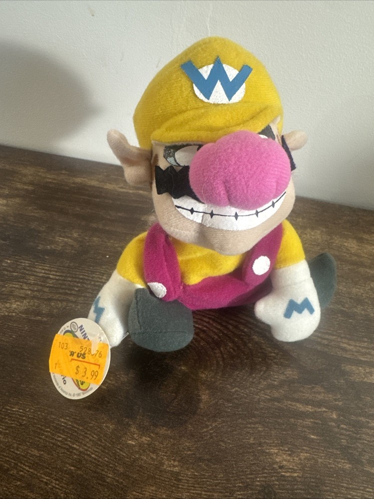 Vintage Nintendo 64 Wario Beanbag Plush Doll + Hang & Tush Tag (BD&A, 1997)