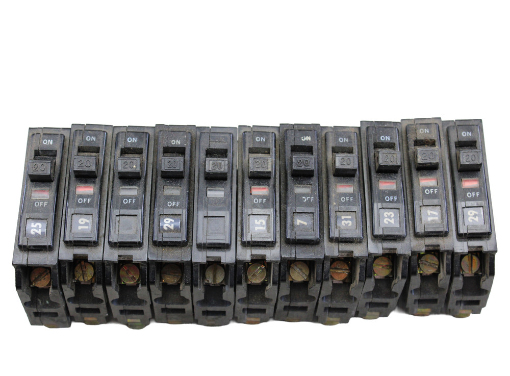 LOT OF 11 Square D QOB120 20 Amp 1P 120V QOB Circuit Breakers Bolt on 20A