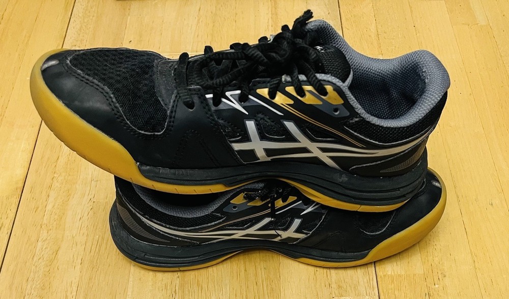 Women's Size 5.5 Asics Upcourt 4 Black/Pure Silver Volleyball Shoes