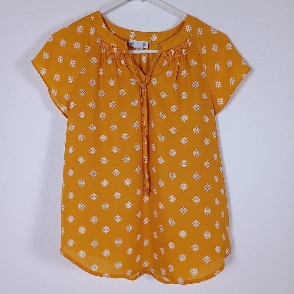 Liz Claiborne Pintuck Blouse Womens M Yellow White Floral Short Sleeve Top PS