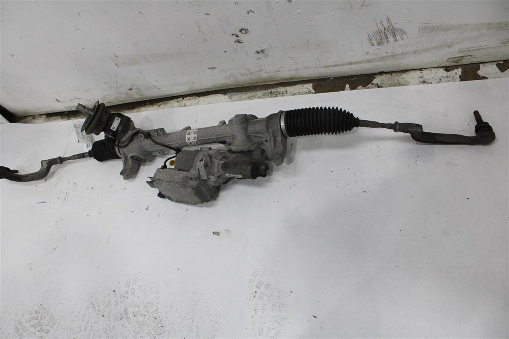 Used Rack and Pinion Assembly fits: 2015 Mercedes-benz Mercedes gla-class 156 Ty