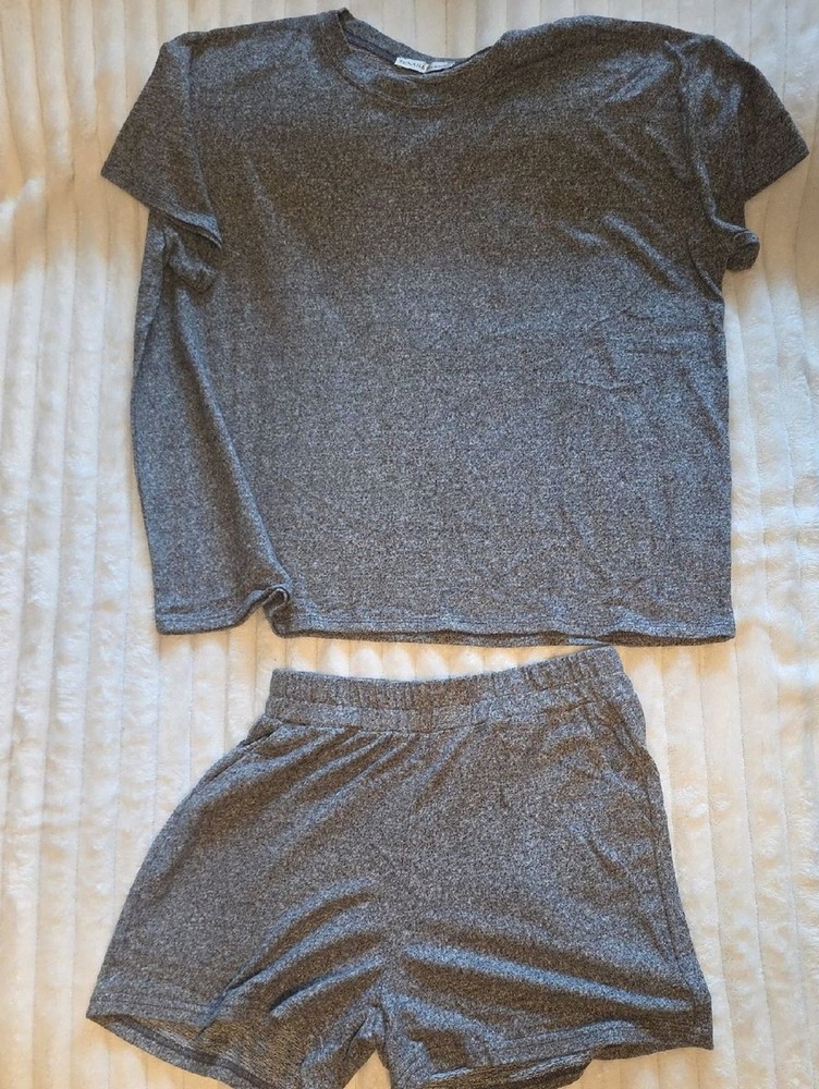 Zenana Outfitters Heather Gray Short Sleeve Top & Elastic Waist Shorts Set