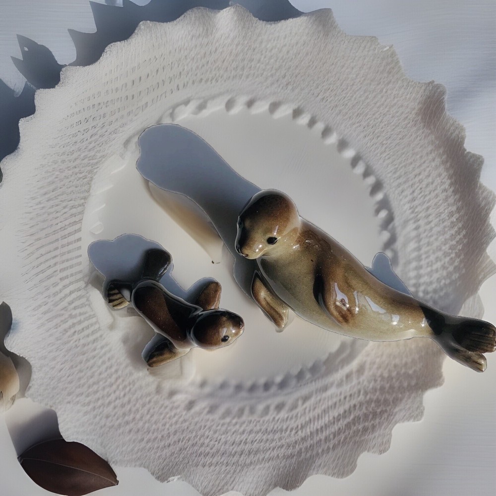 Mom And Baby Seal Porcelain Miniature Figurine Morher And Child Sealife