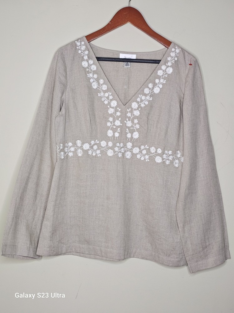 Ann Taylor LOFT Women's Beige 100% Linen Embroidered V-Neck Blouse Long Sleeve 8