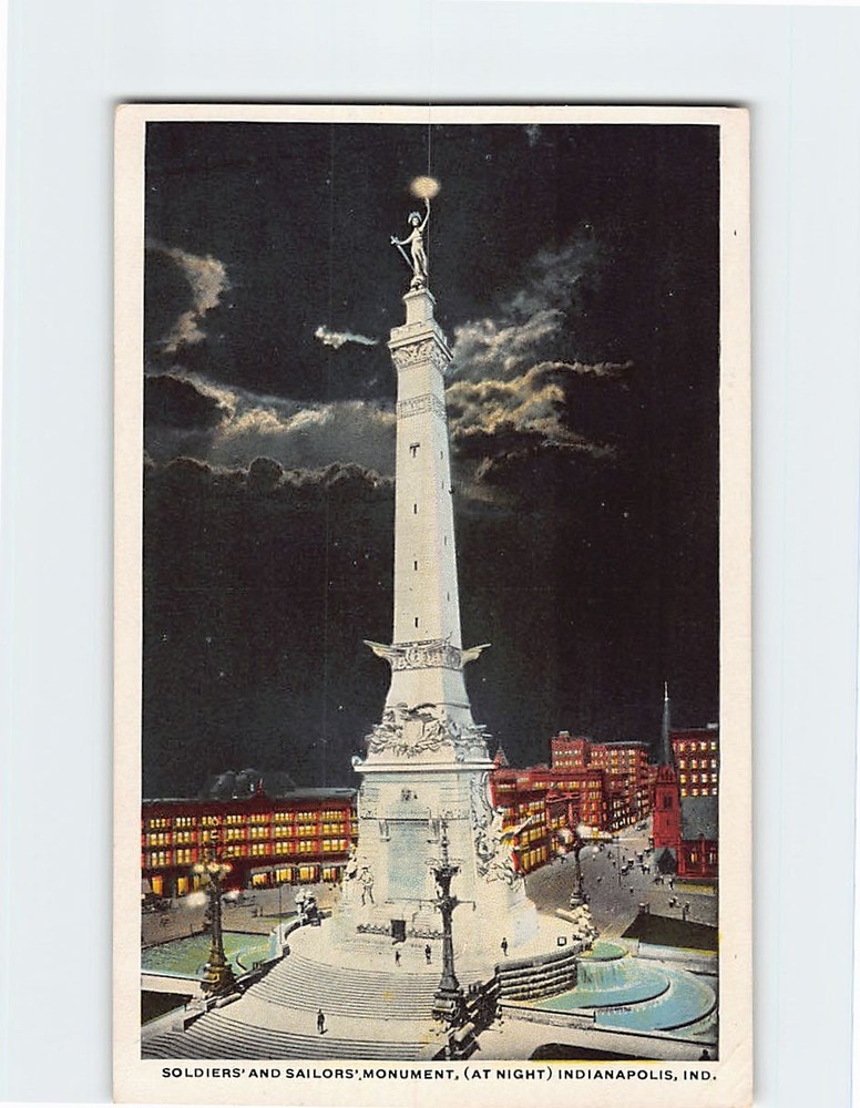 Postcard Soldiers' & Sailors' Monument Indianapolis Indiana USA