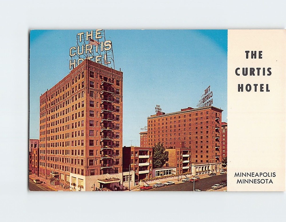 Postcard The Curtis Hotel Minneapolis Minnesota USA