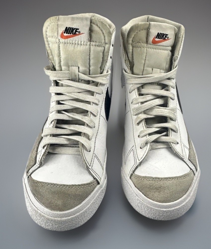 Nike Blazer Mid 77 Size7Y  White Black Sneakers Shoes