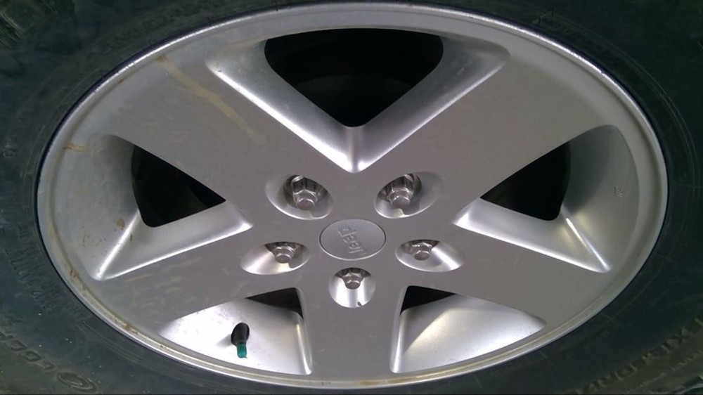 Wheel VIN W 6th Digit Jk Body 17x7-1/2 5 Spoke Fits 07-18 WRANGLER 3876070