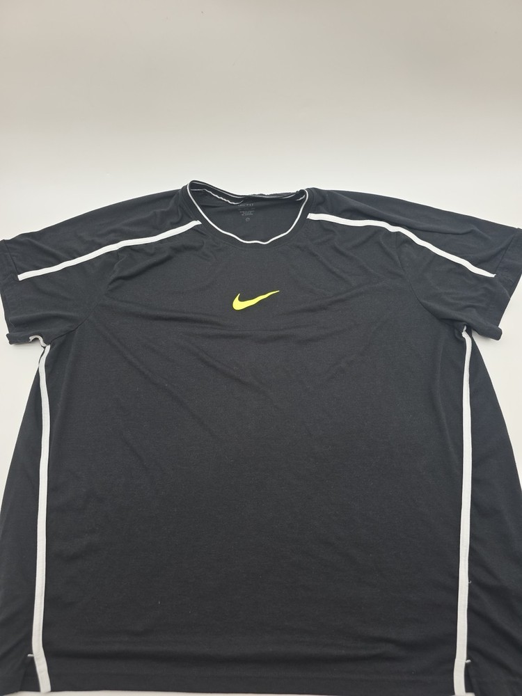 Nike Dri Fit Swoosh T-shirt Men 2XL Black Center Swoosh Tee.#45693