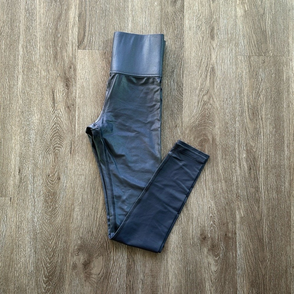 Carbon38 High Rise 7/8 Takara Shine Legging Charcoal Grey Size XS