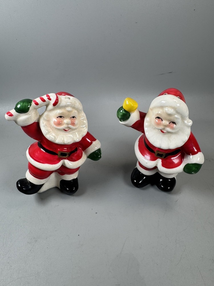 Vintage Santa Claus Salt & Pepper Shakers Japan Christmas Ceramic 3.5”