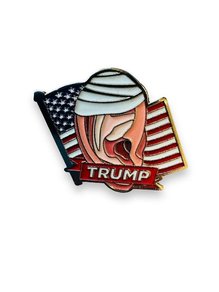 Donald T Pin Badge - Famous Ear In Bandage