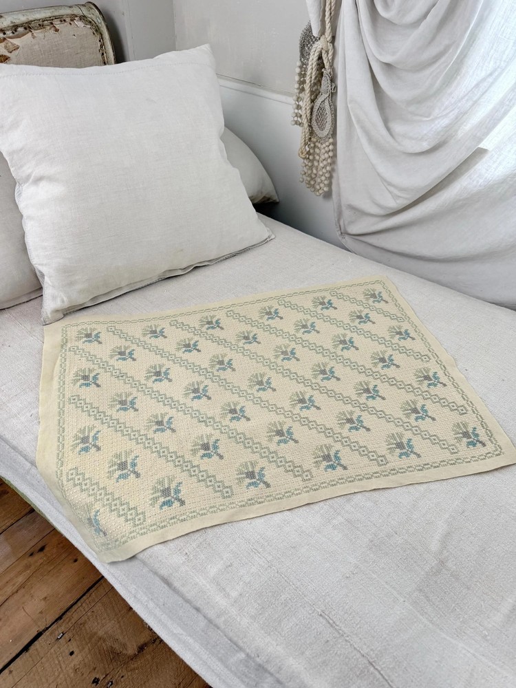 32x22 Vintage French needlework embroidered textile decoration fabric wall hang