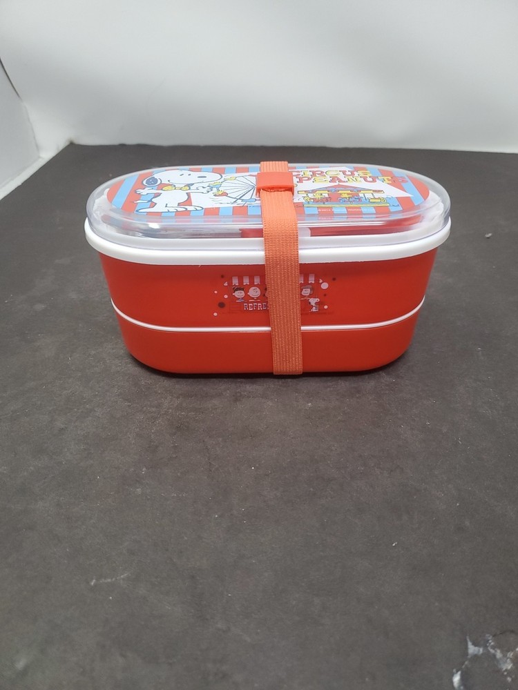 2014 Retro Peanuts Lunch Box with Fork Spoon Chopsticks Two-Tier Design  