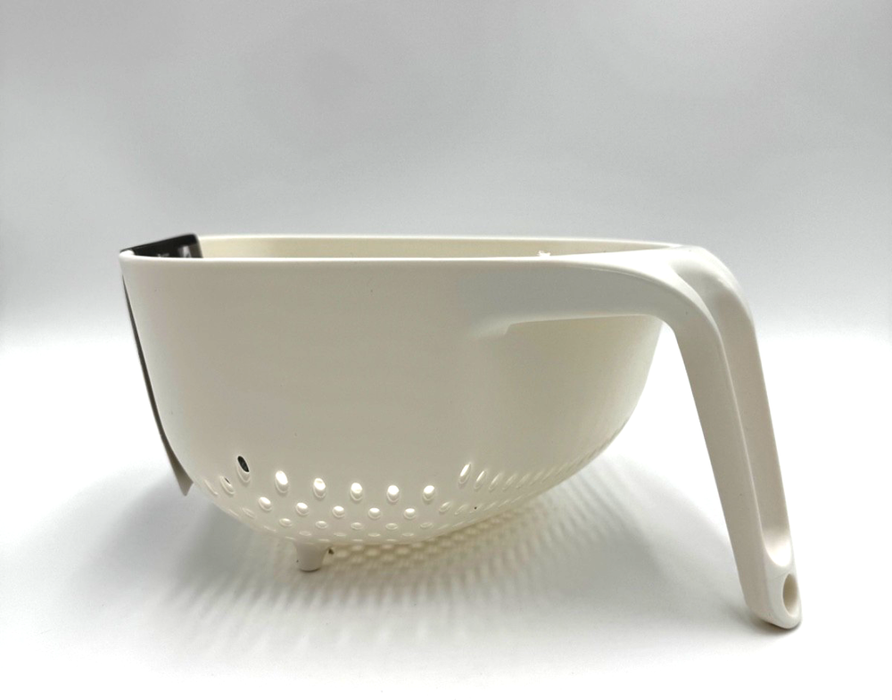 Joseph Joseph Square White Colander  Easy Pour Corners BPA-Free Dishwasher Safe