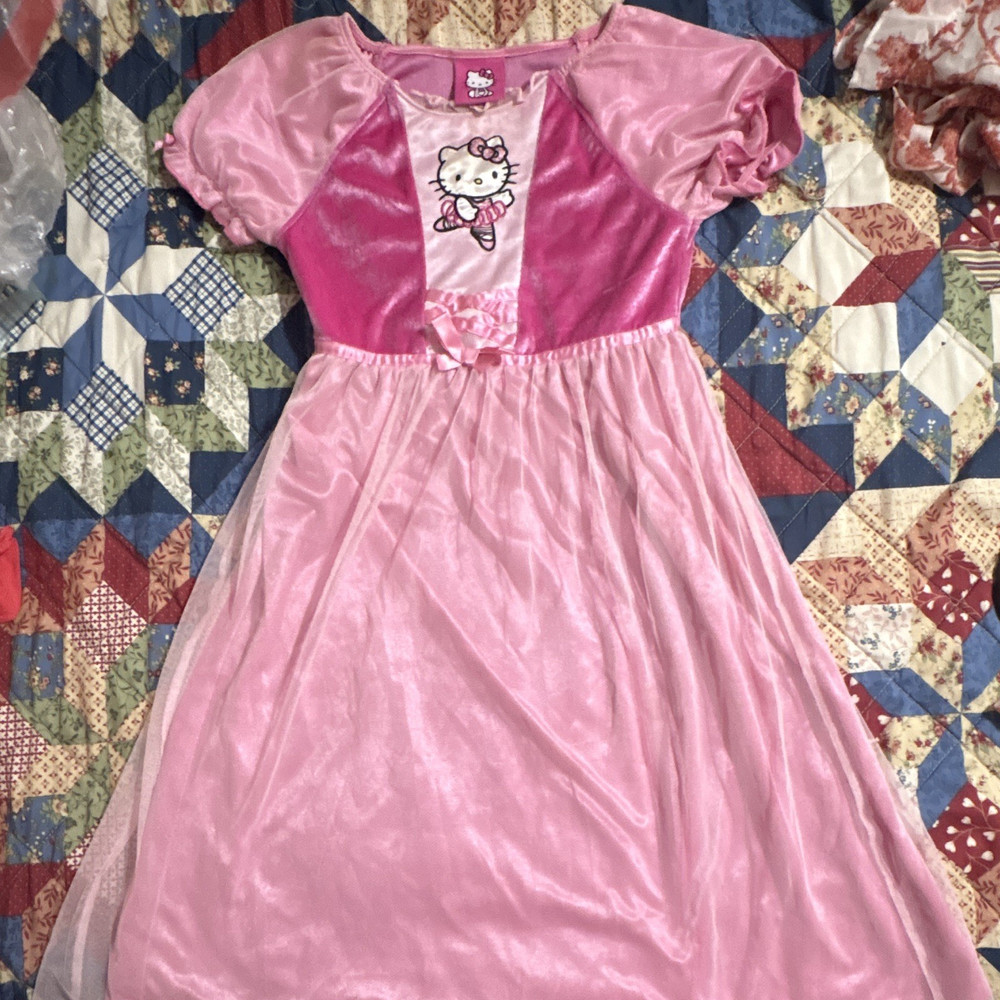 Hello Kitty Princess Pink Costume Dress 4T Puff Sleeve Long Tulle Overlay