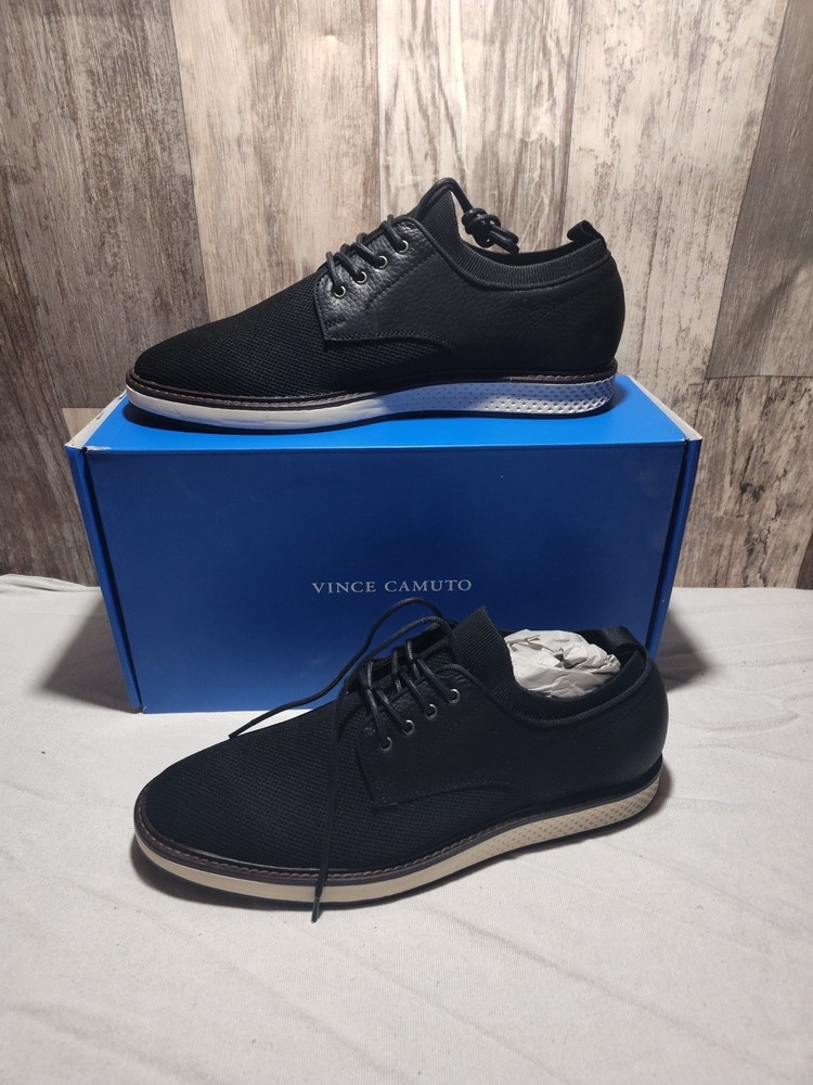 Vince Camuto VY-EERO Black Size 11 - New In Box
