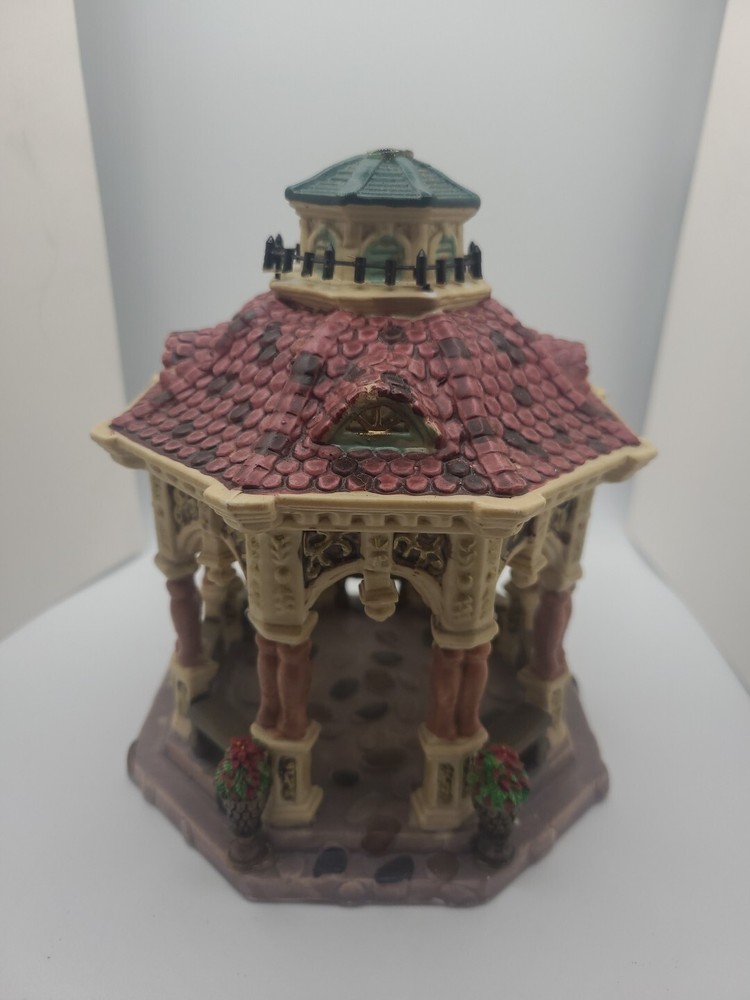 Lemax 2005 Gilded Gazebo Christmas Village Table Accent-image