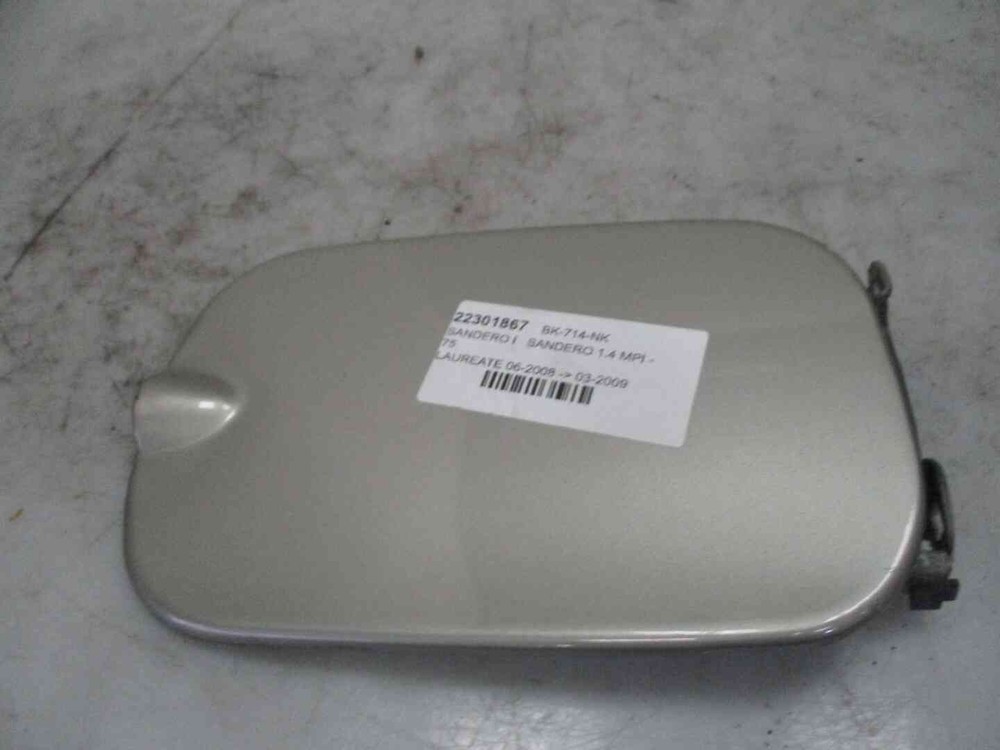Dacia Sandero I 788306894R Fuel Hatch Flap