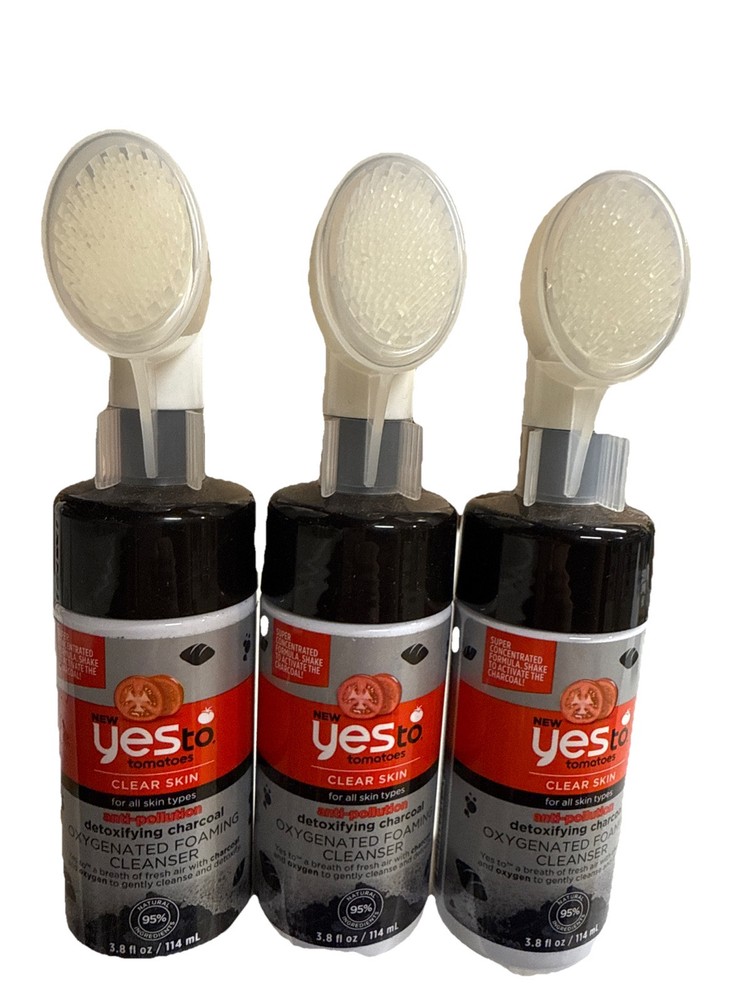 Lot of 3 Yes To Tomatoes Detoxifying Charcoal Oxygenated Foaming Cleanser