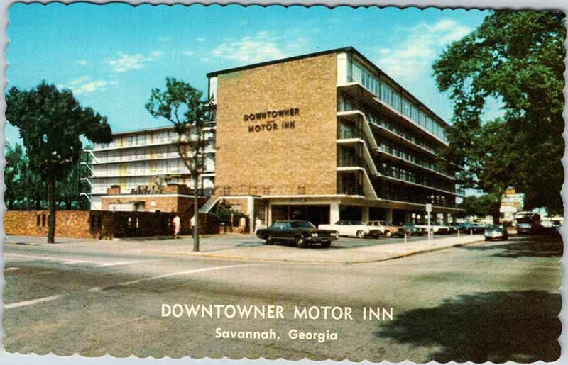 Postcard HOTEL SCENE Savannah Georgia GA m/09 AN1631
