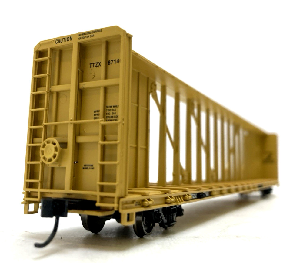 Walthers Mainline 910-4834 – HO Scale 72' Centerbeam Flatcar TTX (TTZX) #87146