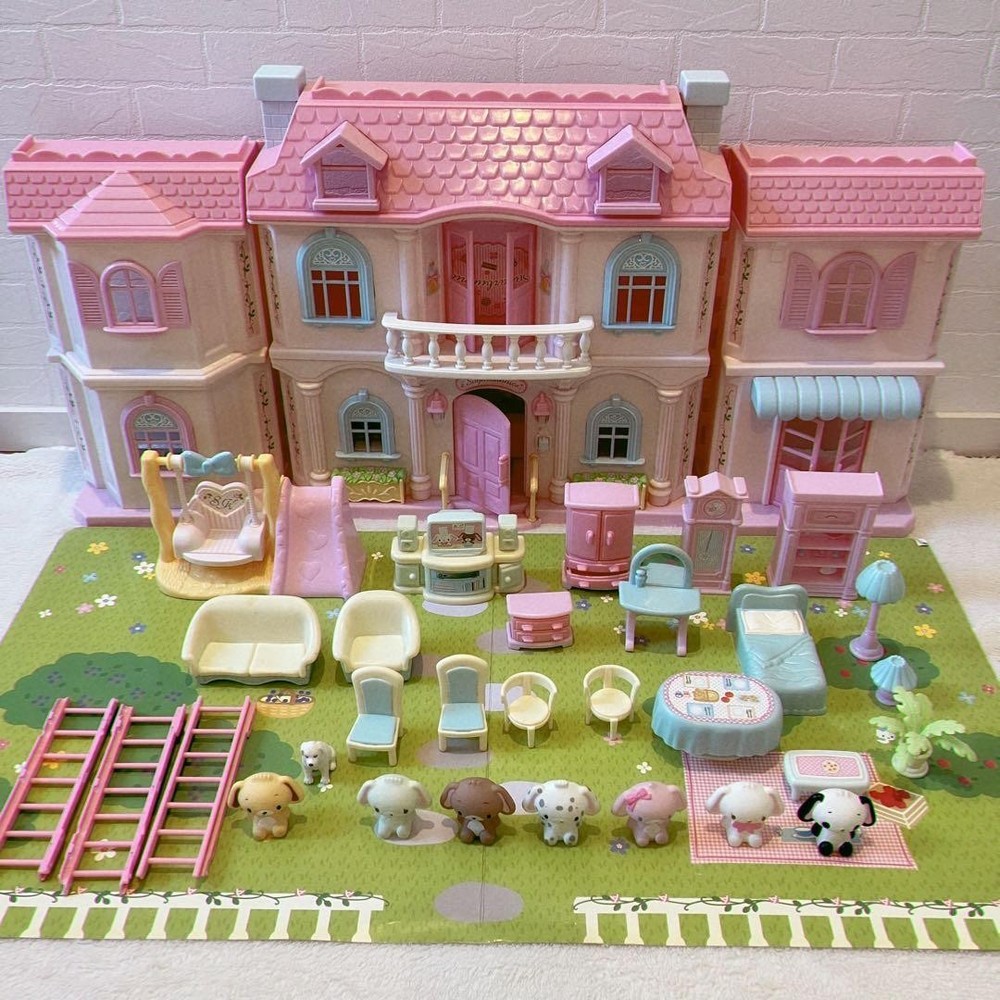 Sanrio Sugar Bunnies Dollhouse, withFurniture, Used, Light & Sound Not Working