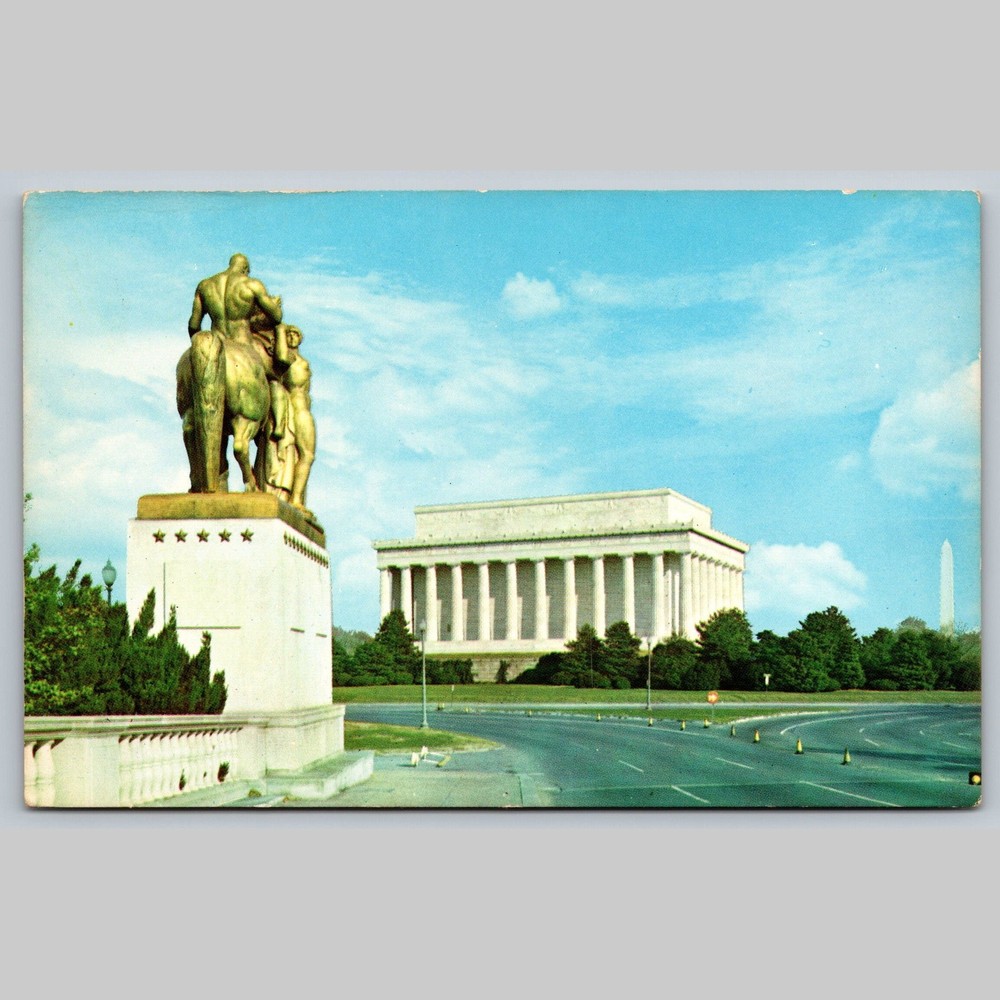 Postcard Lincoln Memorial Washington D.C. Monument