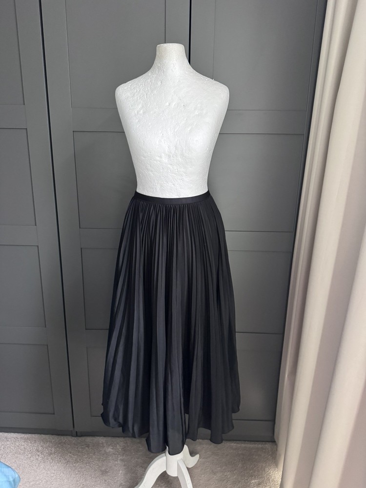 Ralph Lauren black pleated flared midi skirt US2 UK6 8