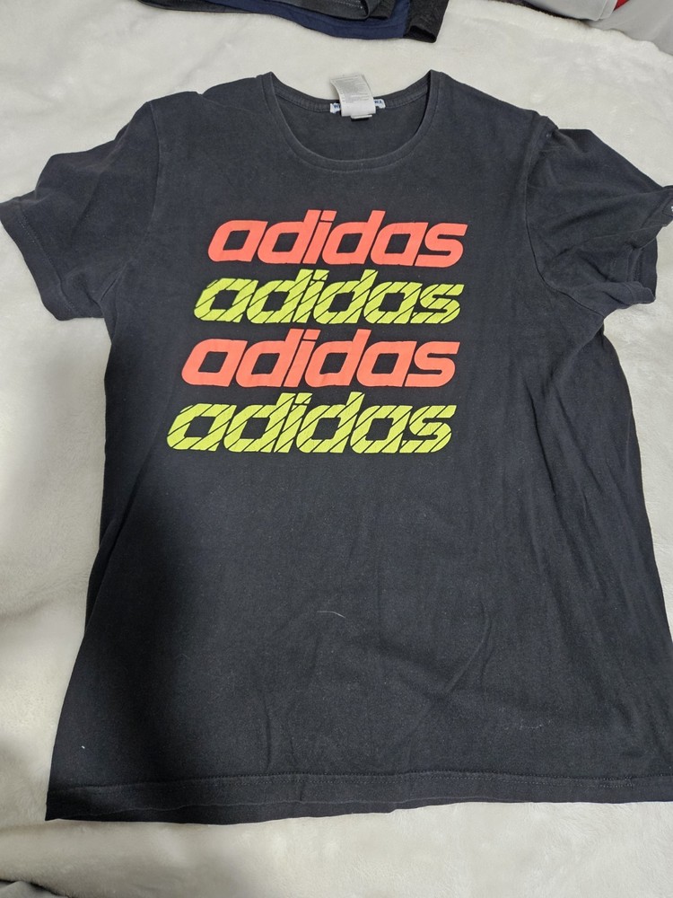 Adidas Youth Medium T-shirt