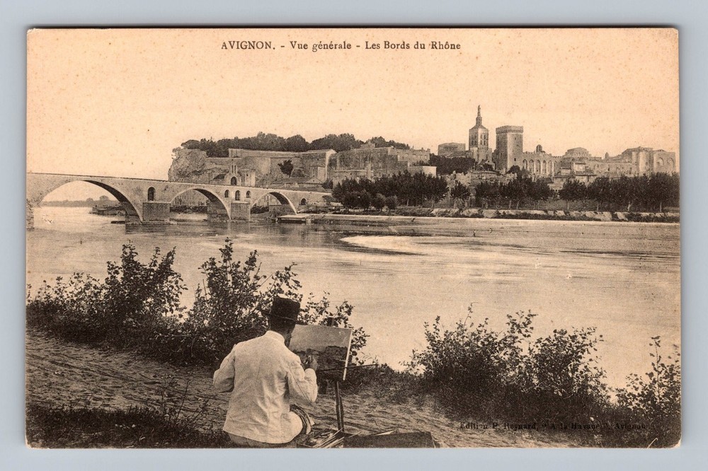 France- Avignon Artist Painting On The Banks Of Rhone River PC Vintage Postcard