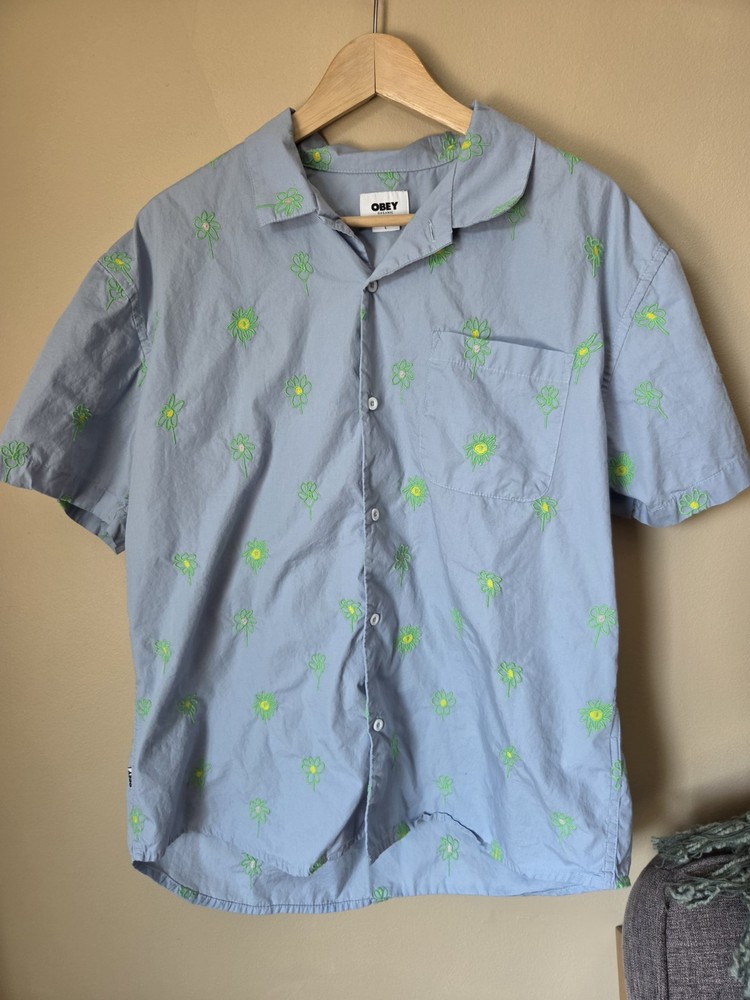 NWT Obey Organic Still Life Woven Button Down Short Sleeve Shirt Size Large