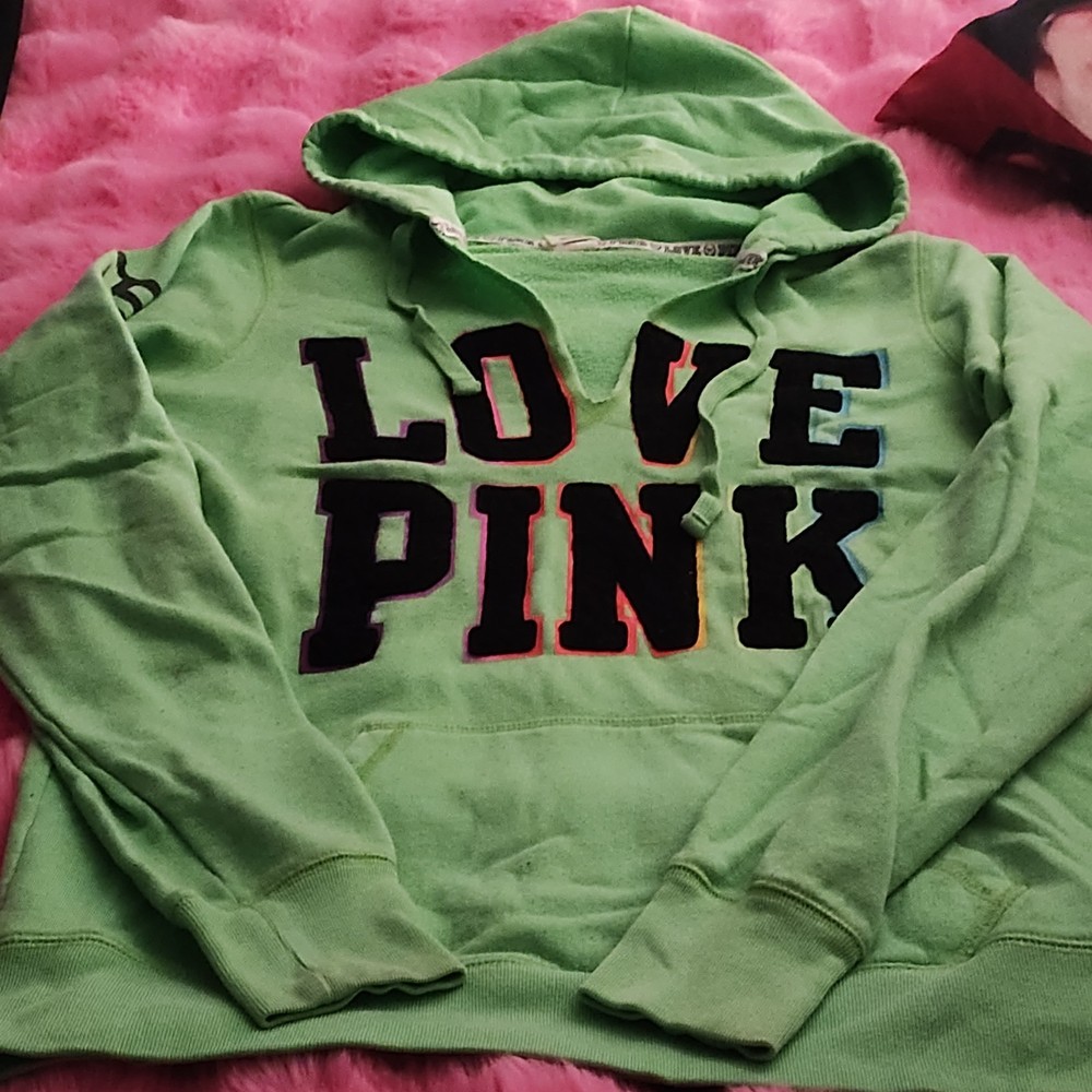 PINK Victoria's Secret Pullover Hoodie Sweatshirt Green Love Logo Women