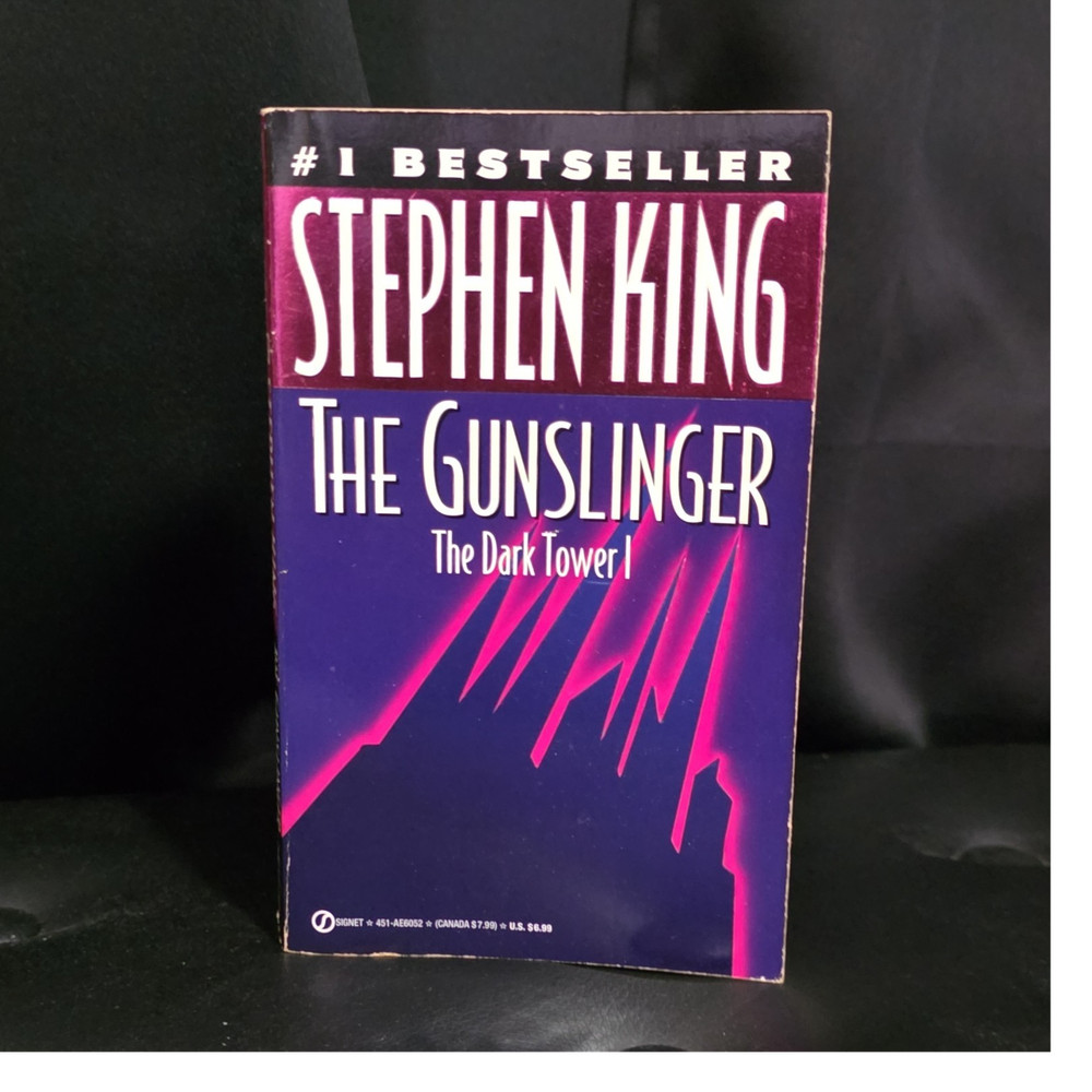 The Gunslinger (The Dark Tower I) by Stephen King 1989