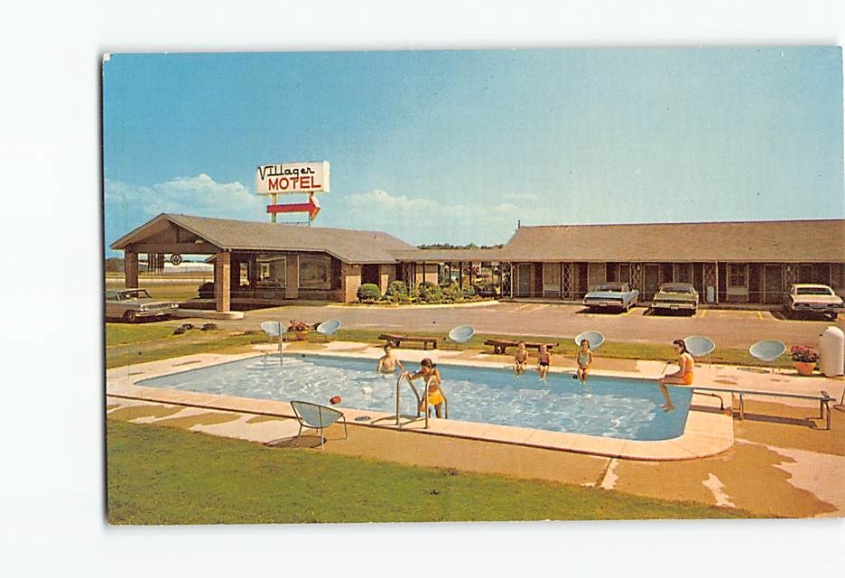 Postcard Villager Motel Perry Georgia USA
