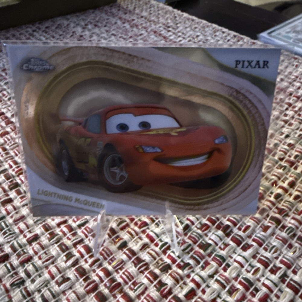 Topps Chrome Disney 2025 Lighting McQueen, #50 Cars Trading Card