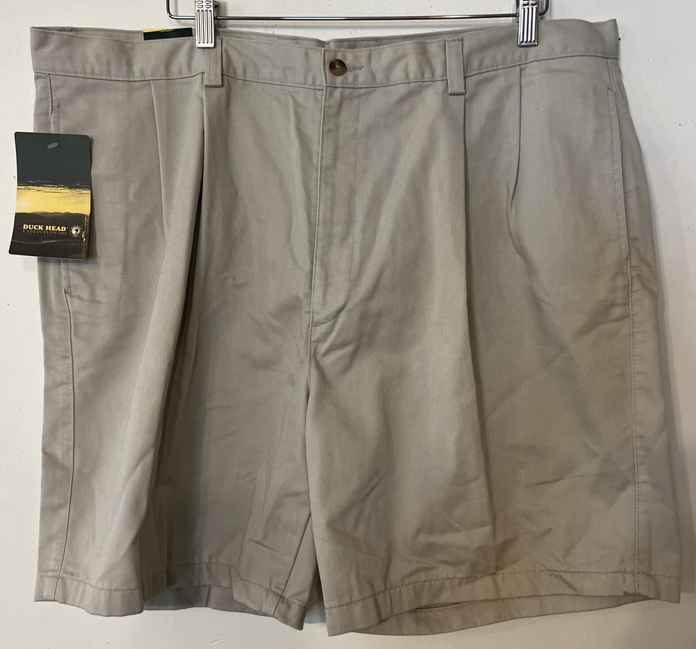 New DUCK HEAD Khaki 7.5” Pleated Chino Shorts 42 NWT