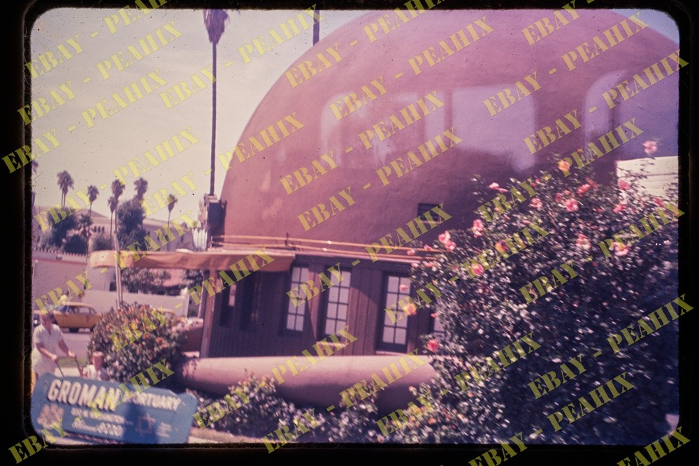 (J14) Vintage 1960s 35mm Slide Photo - BROWN DERBY RESTAURANT, LOS ANGELES