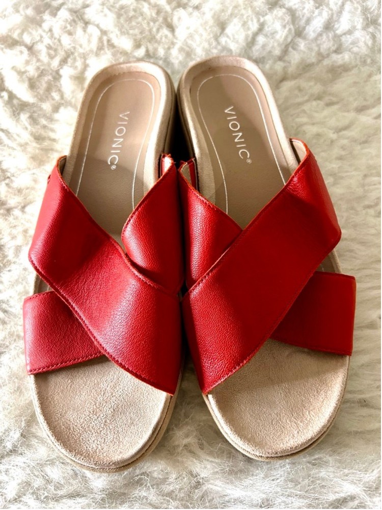Vionic Hayden Red Leather Sandals for Women Size 11 Wide