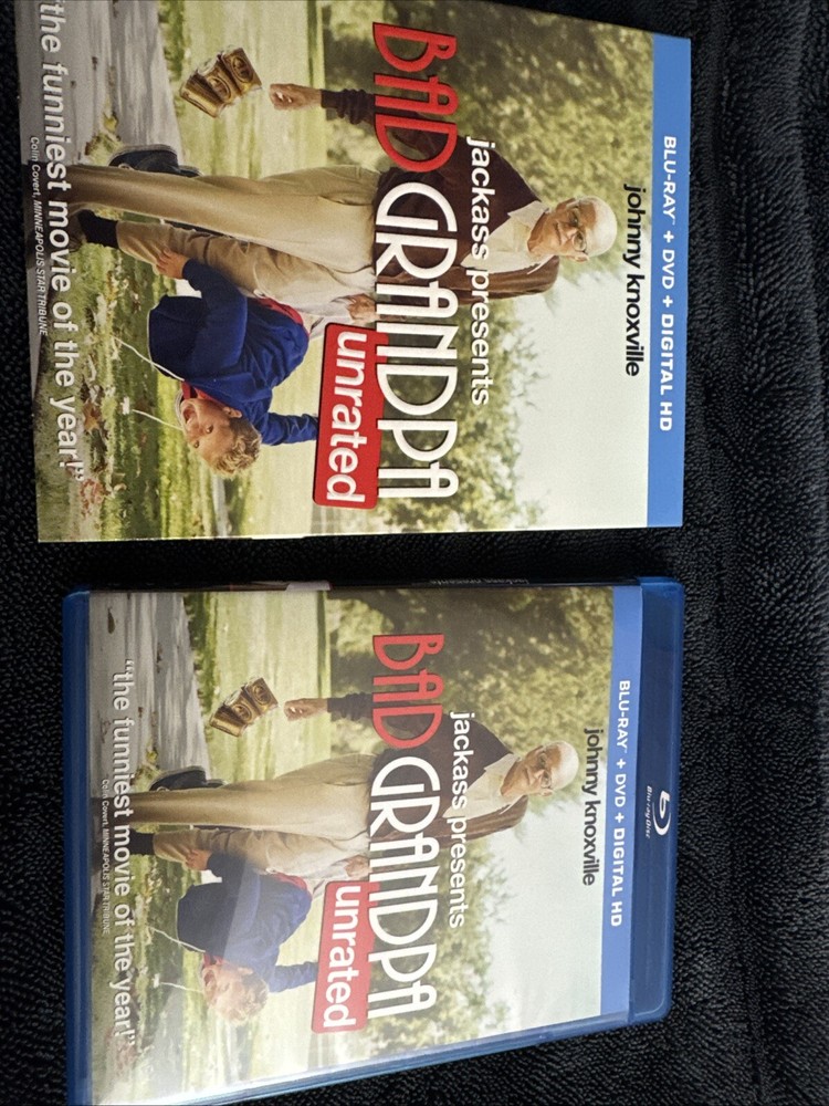 Jackass Presents Bad Grandpa w/slipcover (Blu-ray Plus DVD 2013)