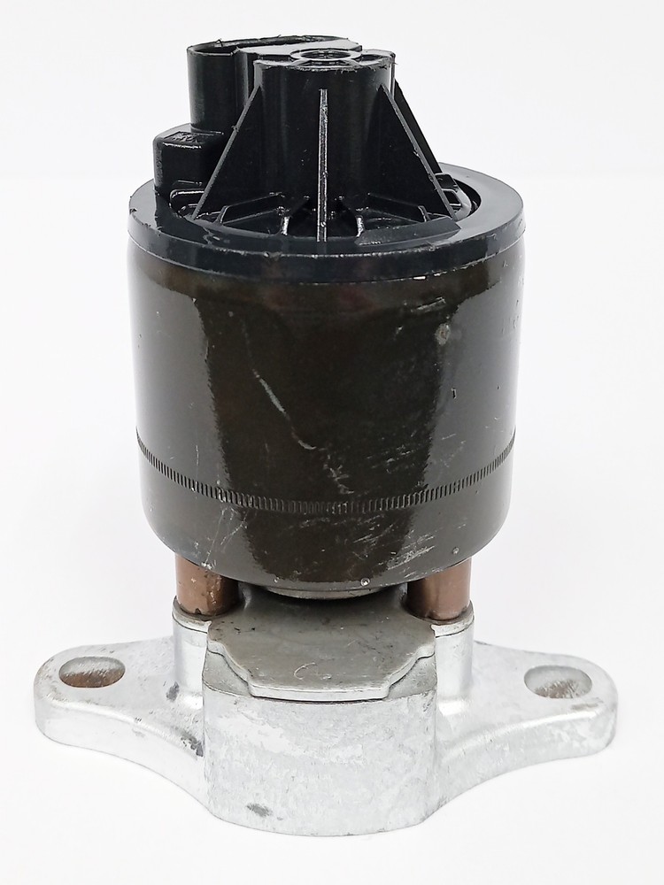 Blemish GM Exhaust Gas Recirculation (EGR) Valve 12568582 for GM 90-06