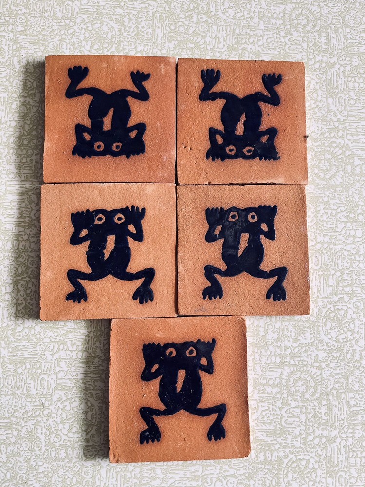 5pc Vintage Terracotta Primitive Abstract Frog Tile/Trivet Mexico 4 1/8 x 4 1/8