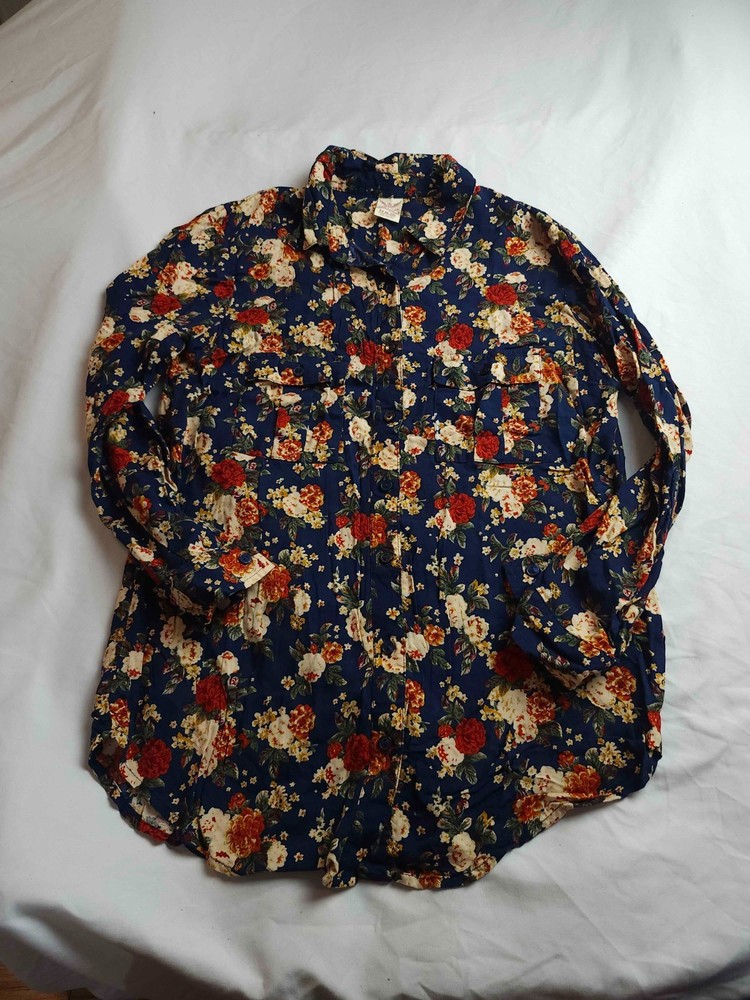 Faded Glory Shirt Womens Medium 8-10 Blue Floral Button Up Long Sleeves Casual