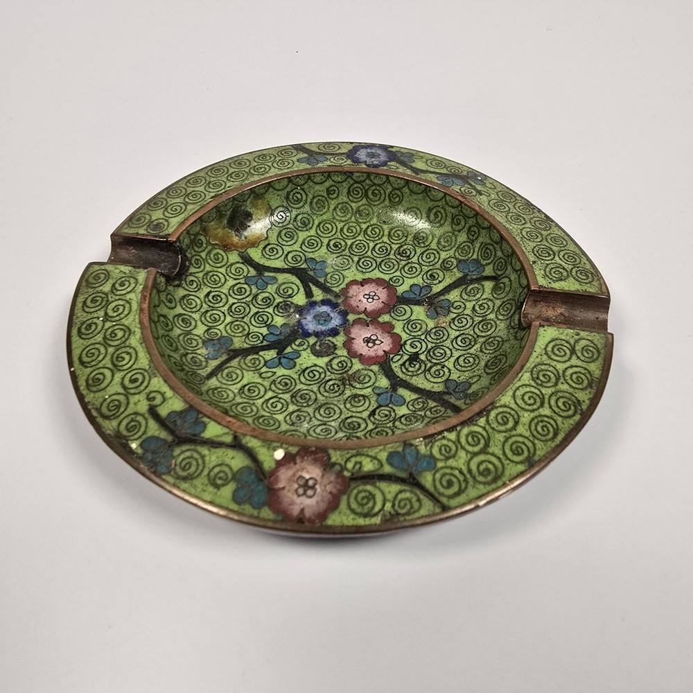 Antique Handcrafted Cloisonne Copper Brass Chinese Floral Blue BASE Ashtray 4.5”