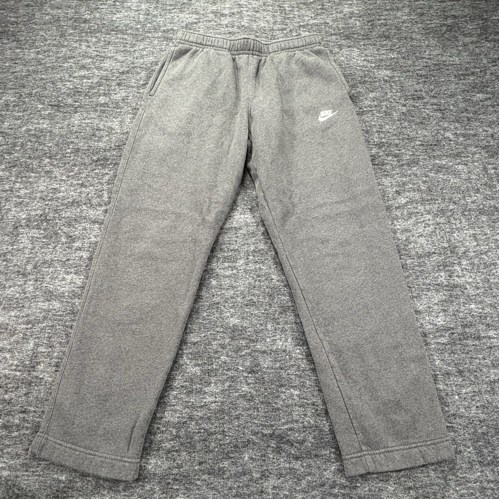 Nike Baggy Sweatpants Men’s M Gray Fleece Joggers Swoosh Logo Athletic