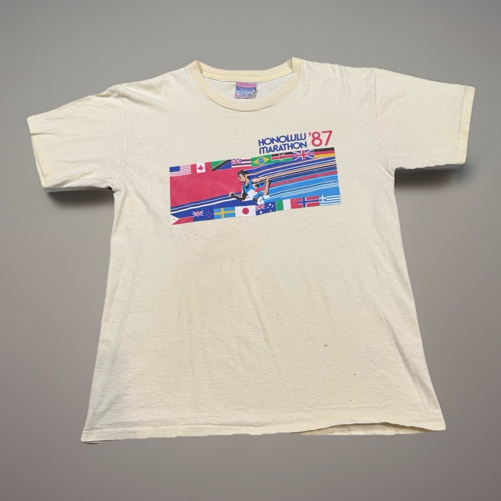 Vintage 80’s 1987 Honolulu Marathon Hawai’i T Shirt Size Large Yellow RARE