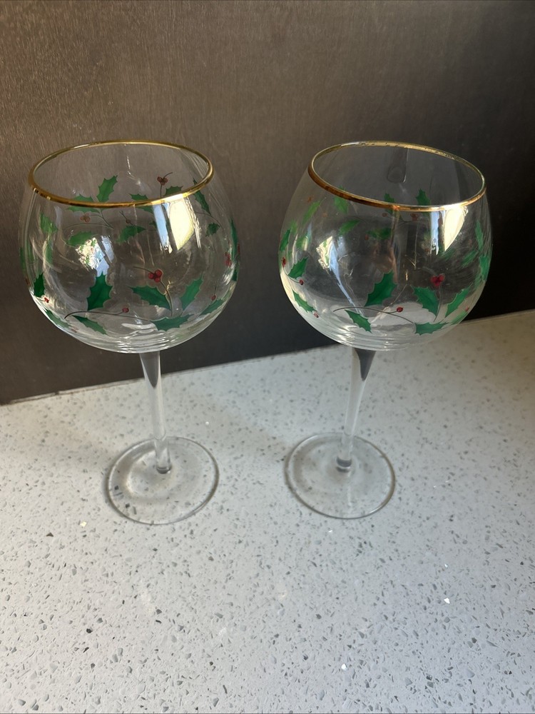 Lenox Christmas Wine Glasses Holiday Balloon Set of 2 Holly Berry Design 14 Oz