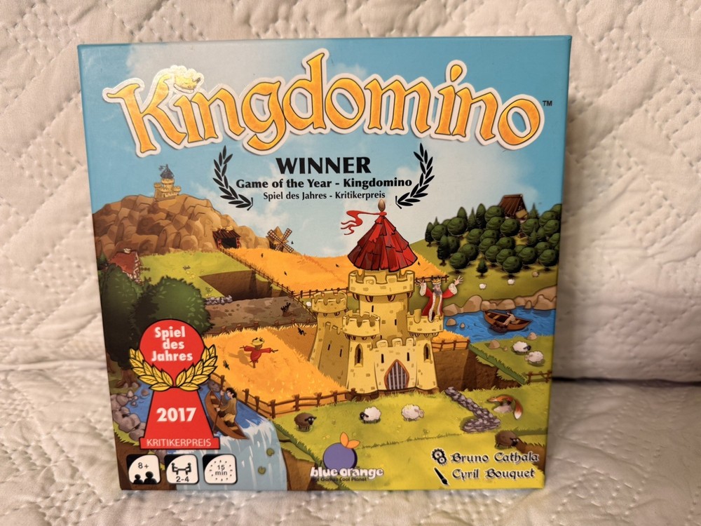 Kingdomino Tile Board Game Blue Orange Games 2-4 Players Ages 8+ Dominoes