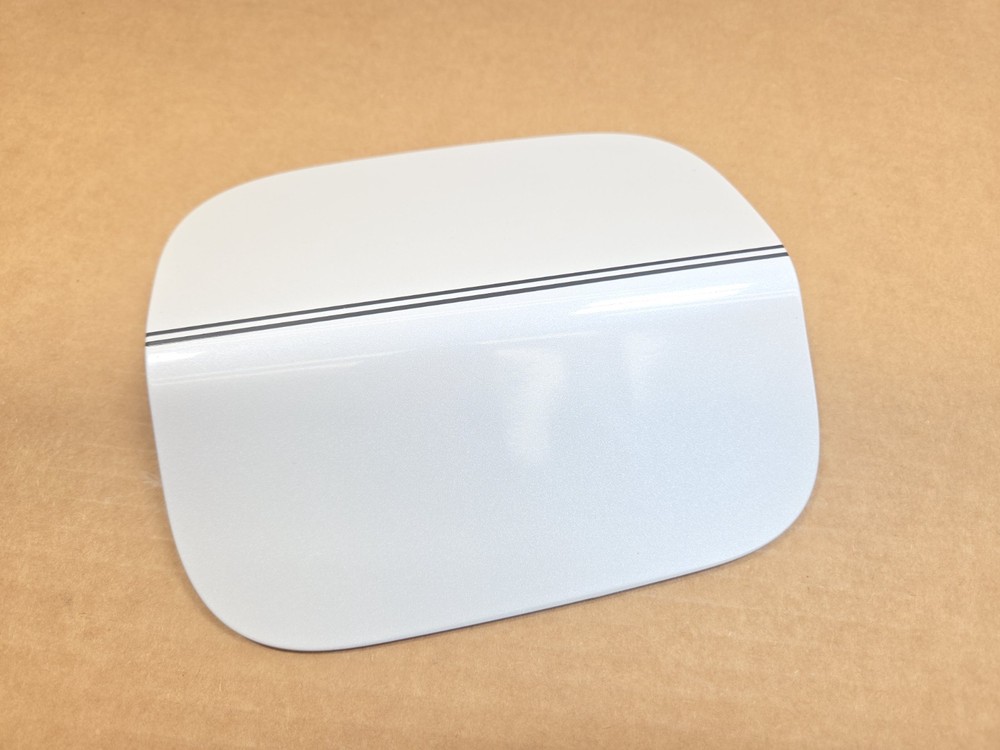 2013-2020 Lincoln MKZ Fuel Door Gas Filler Cover Paint UG OEM White Platinum